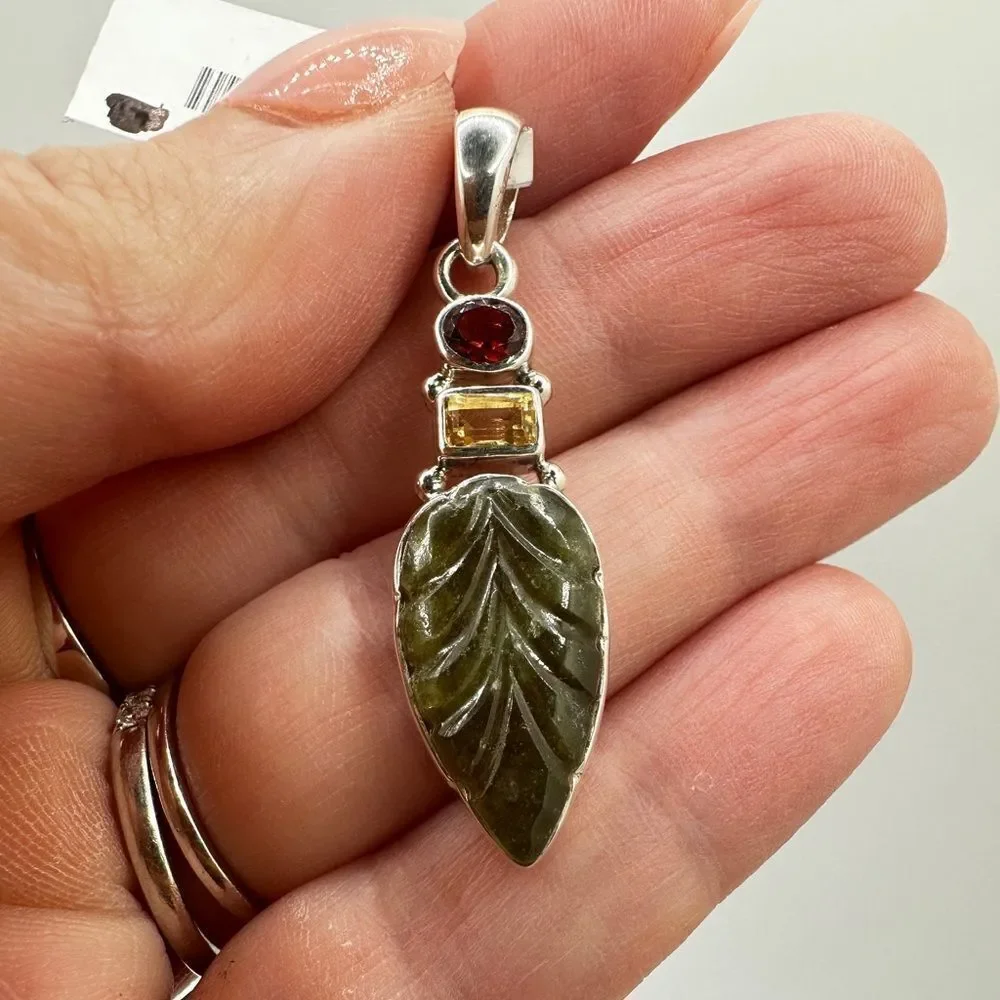 NWT Carved Vesuvianite leaf, faceted garnet/ citrine pendant in sterling silver!